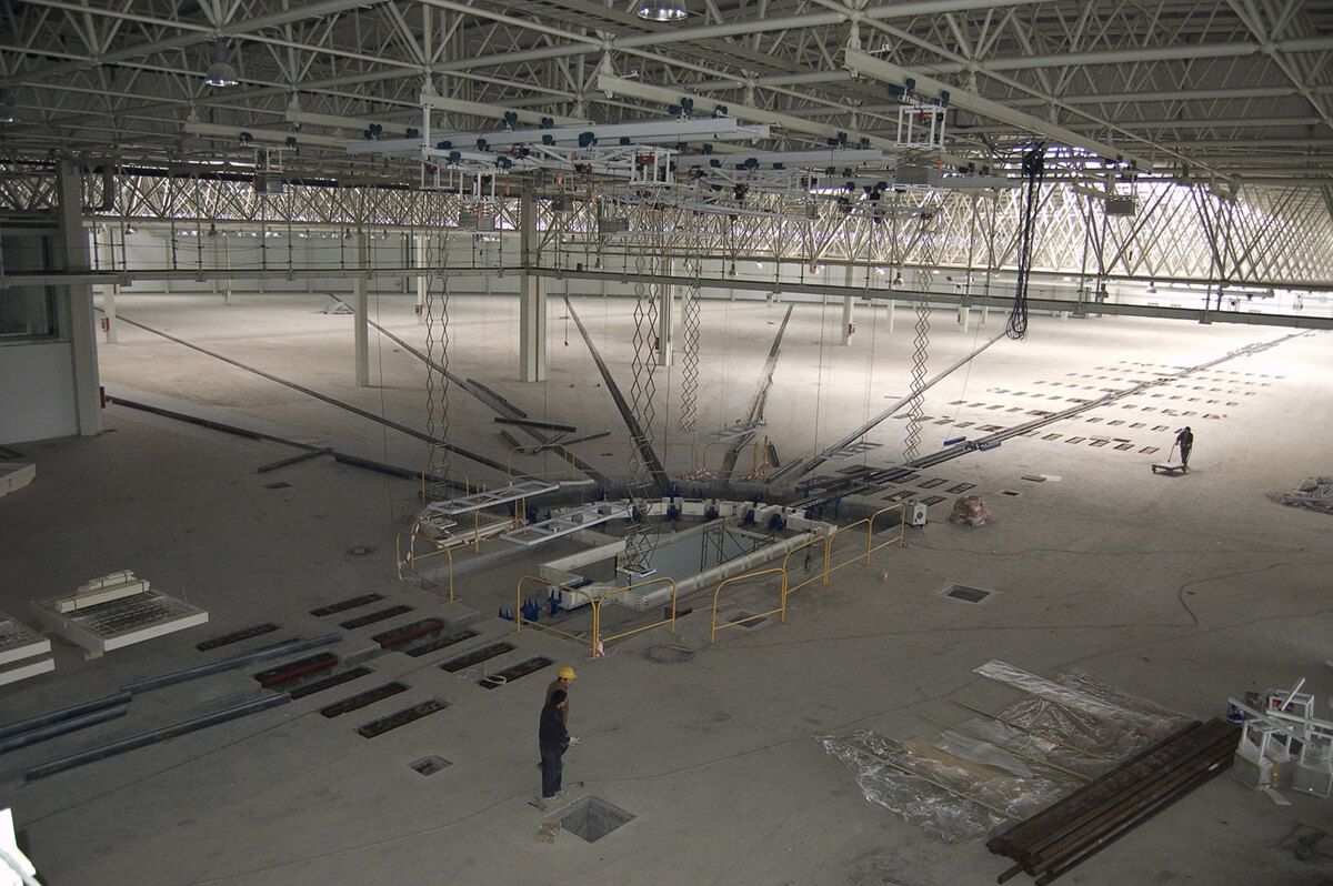 Full-scale crash test facilities